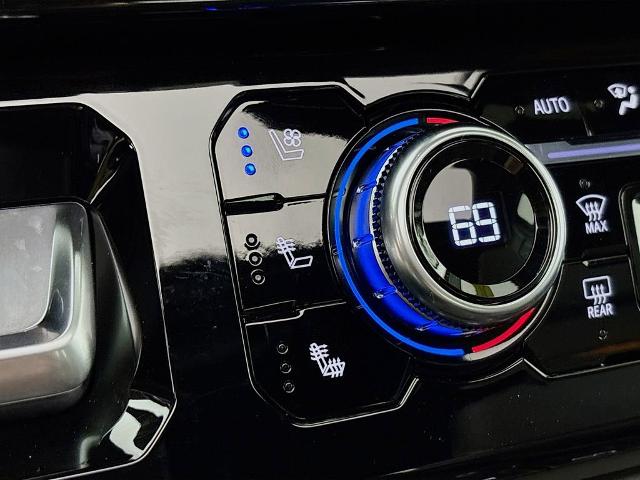 2025 GMC Sierra 2500 HD Vehicle Photo in PUYALLUP, WA 98371-4149