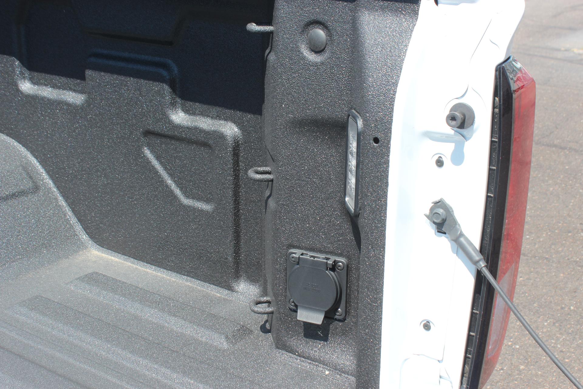 2025 GMC Sierra 2500 HD Vehicle Photo in AURORA, CO 80012-4011