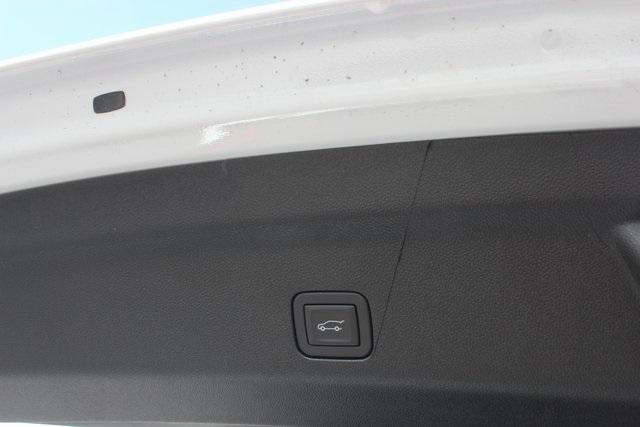 2026 GMC Yukon Vehicle Photo in AURORA, CO 80012-4011