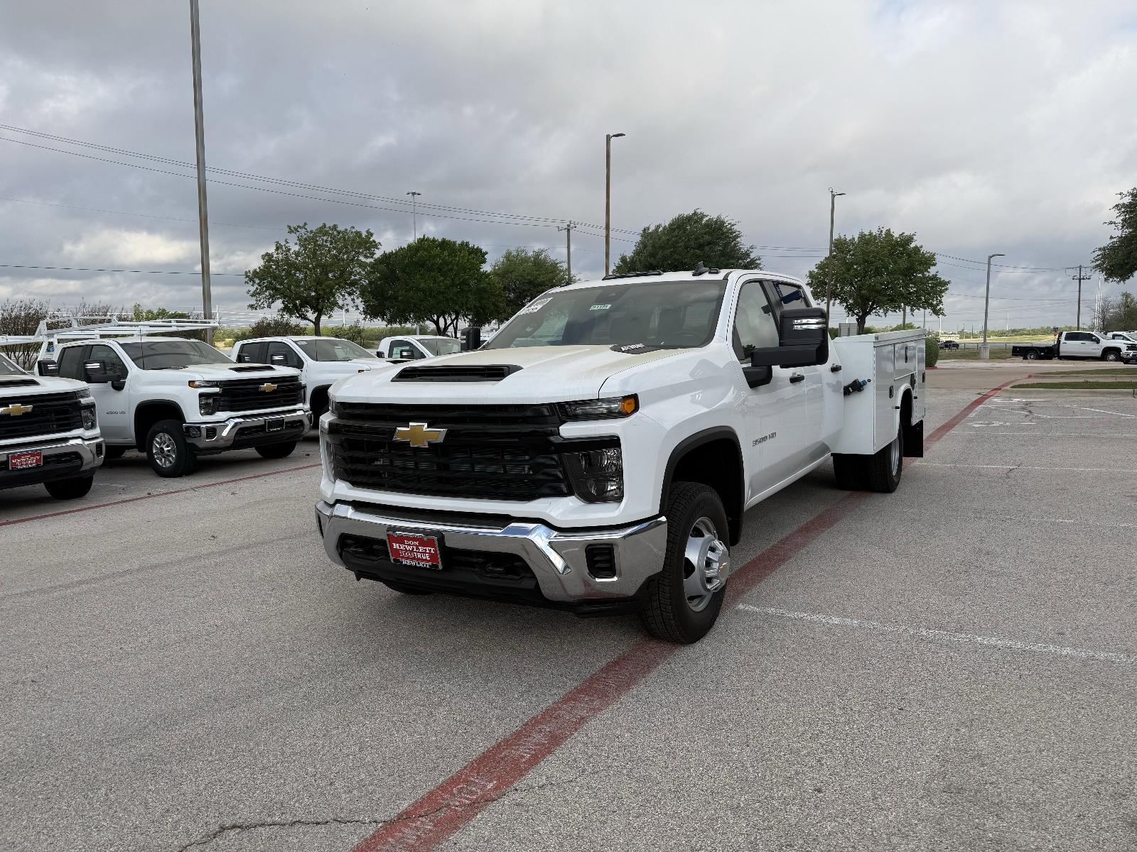 2026 Chevrolet Silverado 3500 HD Chassis Cab Vehicle Photo in GEORGETOWN, TX 78626-7508