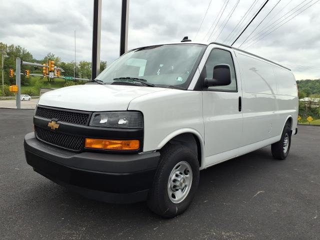 2026 Chevrolet Express Cargo Vehicle Photo in WAYNESBURG, PA 15370-8079