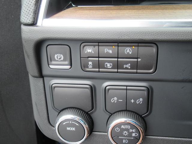2025 Chevrolet Suburban Vehicle Photo in LEESBURG, FL 34788-4022