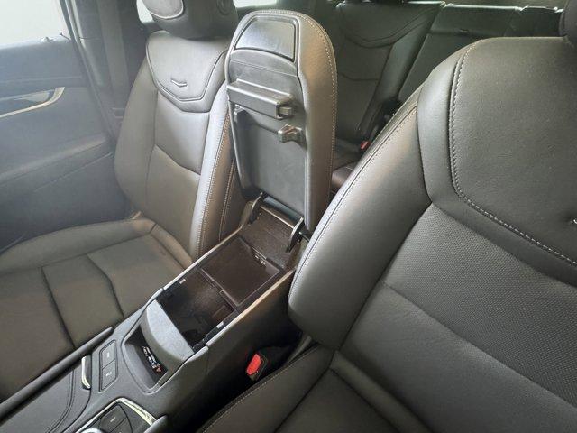 2025 Cadillac XT5 Vehicle Photo in LEOMINSTER, MA 01453-2952