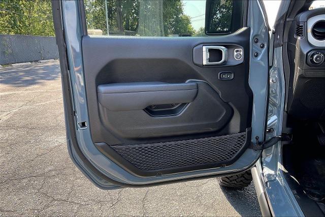 2024 Jeep Wrangler Vehicle Photo in INDEPENDENCE, MO 64055-1314