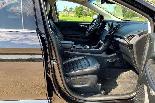2024 Ford Edge Vehicle Photo in TOPEKA, KS 66609-0000