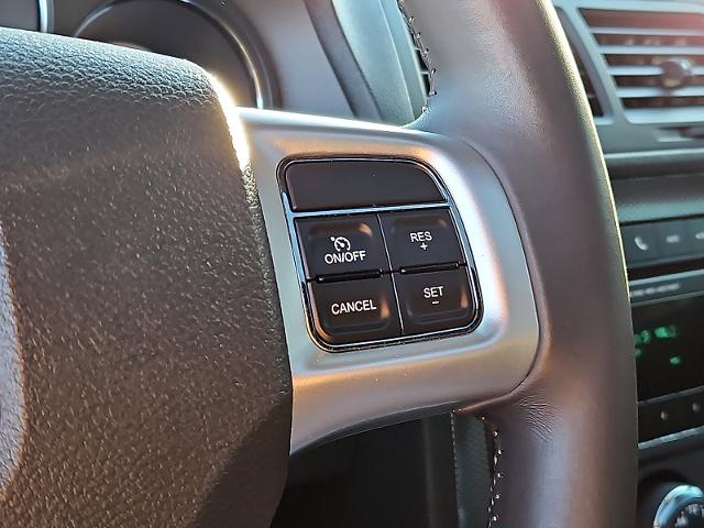 2013 Dodge Challenger Vehicle Photo in TREVOSE, PA 19053-4984