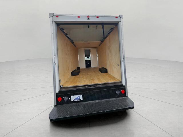 2024 Chevrolet Express Cutaway 3500 Vehicle Photo in NEENAH, WI 54956-2243