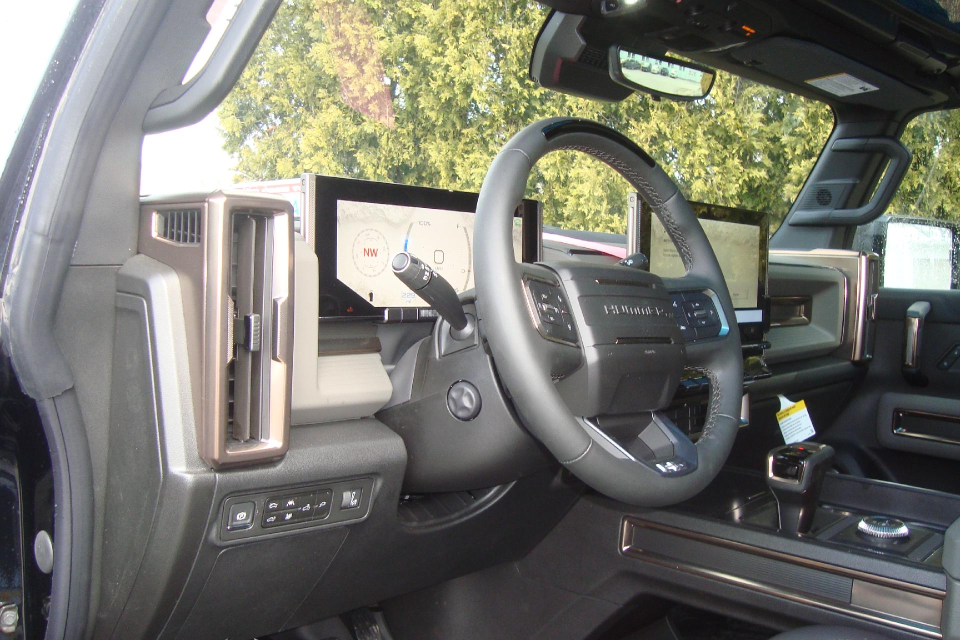 2025 GMC HUMMER EV Pickup Vehicle Photo in PORTSMOUTH, NH 03801-4196