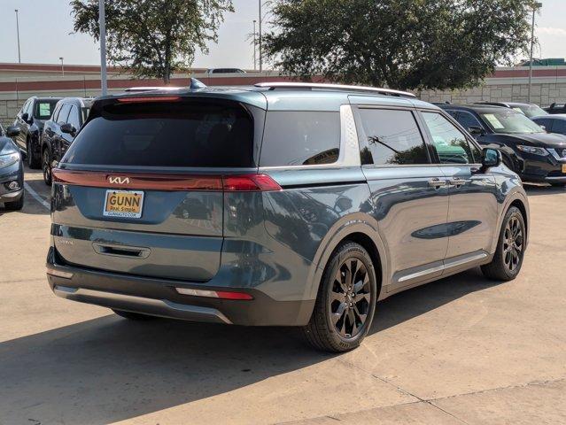 2024 Kia Carnival Vehicle Photo in San Antonio, TX 78209