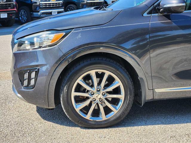 2016 Kia Sorento Vehicle Photo in DENTON, TX 76210-9321