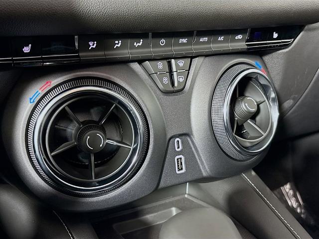 2025 Chevrolet Blazer Vehicle Photo in PUYALLUP, WA 98371-4149