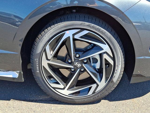 2026 Hyundai SONATA Vehicle Photo in Philadelphia, PA 19116
