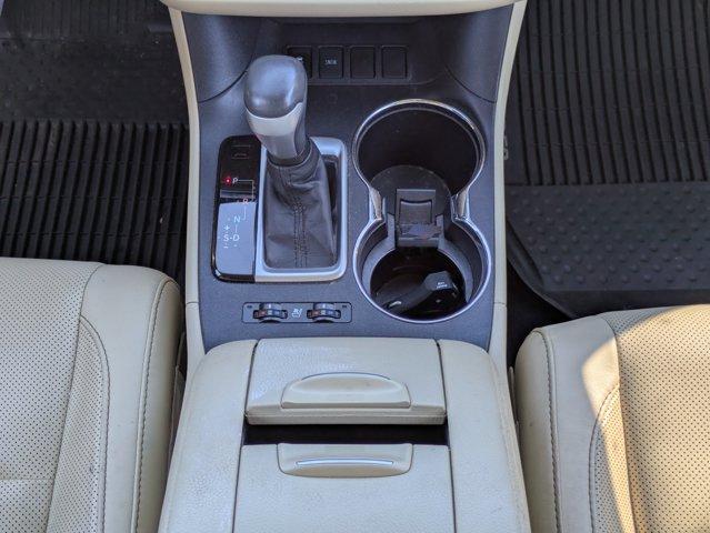 2019 Toyota Highlander Vehicle Photo in BRUNSWICK, GA 31525-1881