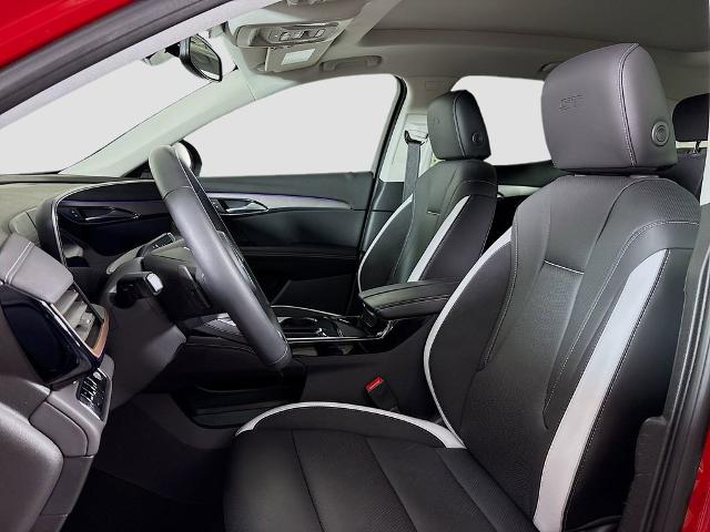 2025 Buick Envision Vehicle Photo in PUYALLUP, WA 98371-4149