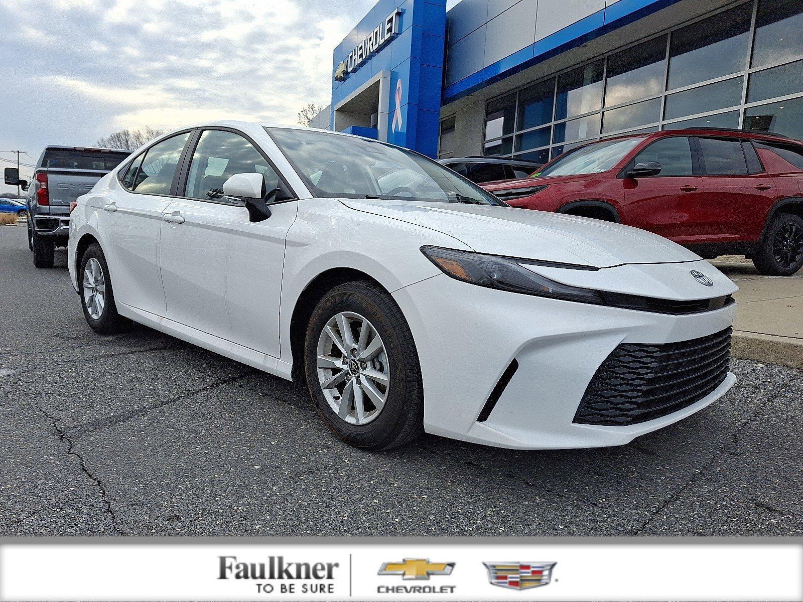 2025 Toyota Camry Vehicle Photo in BETHLEHEM, PA 18017-9401