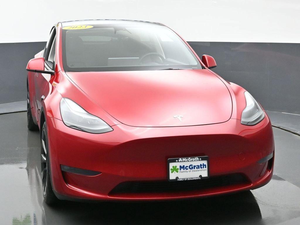 2023 Tesla Model Y Vehicle Photo in Cedar Rapids, IA 52402