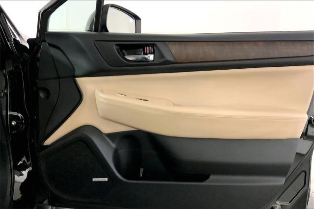 2016 Subaru Outback Vehicle Photo in Lees Summit, MO 64086