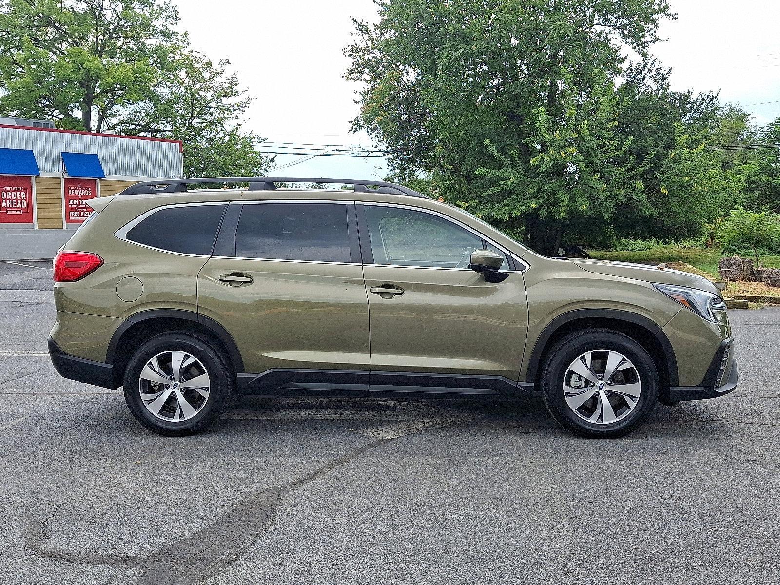 2024 Subaru Ascent Vehicle Photo in Harrisburg, PA 17111