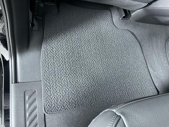 2025 GMC Sierra 1500 Vehicle Photo in GILBERT, AZ 85297-0402
