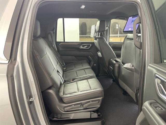 2023 Chevrolet Suburban Vehicle Photo in GILBERT, AZ 85297-0402