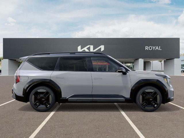 2026 Kia EV9 Vehicle Photo in Tucson, AZ 85712