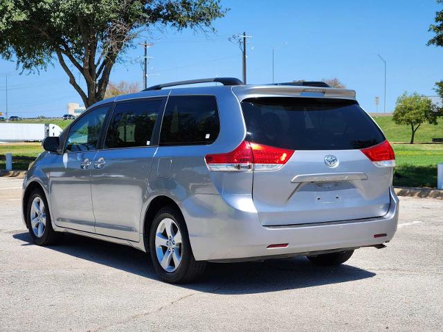 2012 Toyota Sienna Vehicle Photo in DENTON, TX 76210-9321