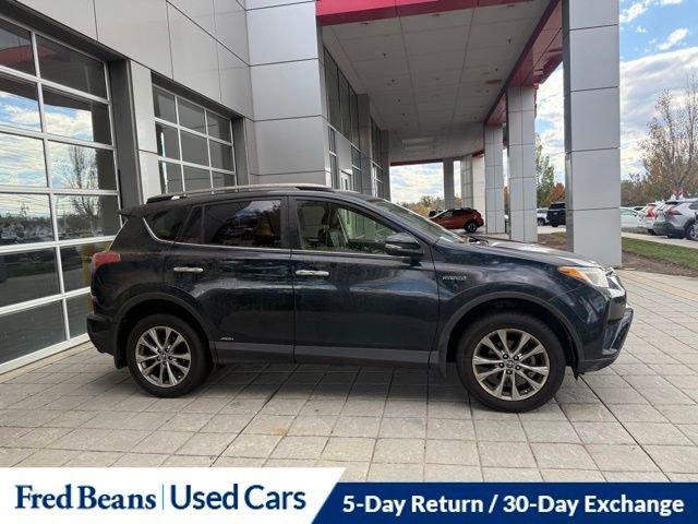 2018 Toyota RAV4 Vehicle Photo in Flemington, NJ 08822