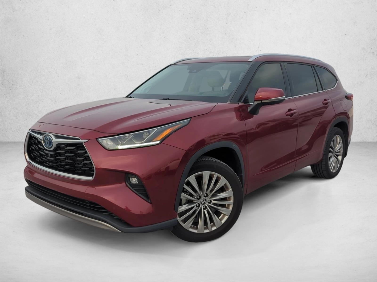 2023 Toyota Highlander Vehicle Photo in Ft. Myers, FL 33907