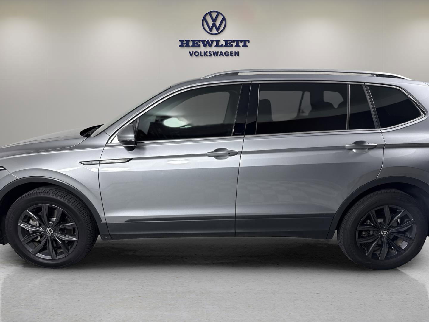 2022 Volkswagen Tiguan Vehicle Photo in Georgetown, TX 78626