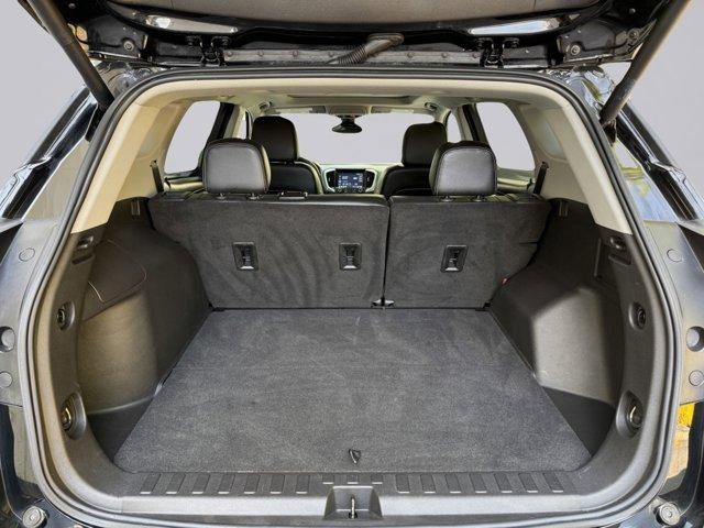 2022 GMC Terrain Vehicle Photo in LEOMINSTER, MA 01453-2952