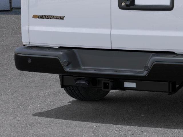 2025 Chevrolet Express Cargo Van Vehicle Photo in KANSAS CITY, MO 64114-4502