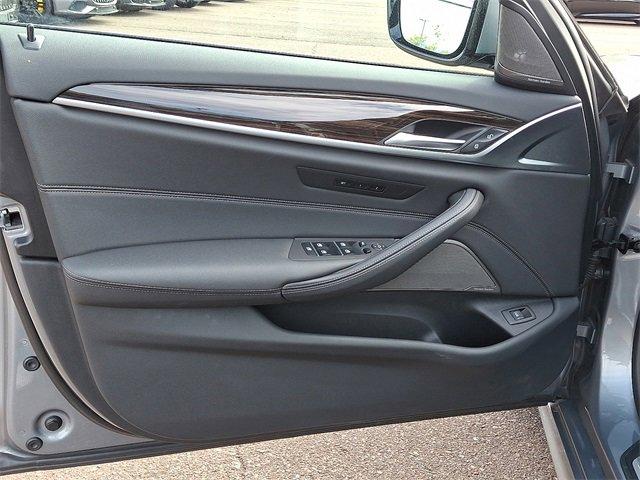 2023 BMW 540i xDrive Vehicle Photo in Willow Grove, PA 19090