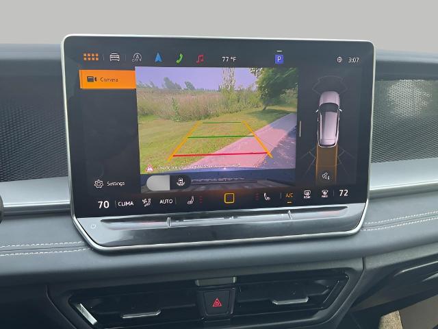 2025 Volkswagen Tiguan Vehicle Photo in Oshkosh, WI 54904