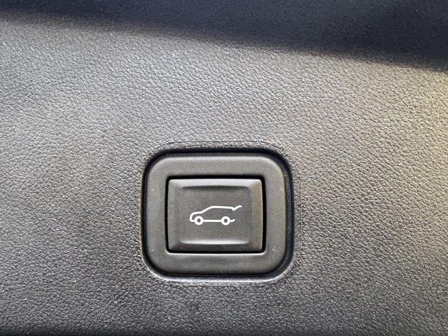 2024 Cadillac LYRIQ Vehicle Photo in LEOMINSTER, MA 01453-2952