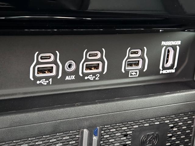 2025 Ram 1500 Vehicle Photo in Weatherford, TX 76087