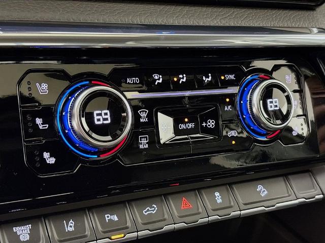 2025 GMC Sierra 3500 HD Vehicle Photo in PUYALLUP, WA 98371-4149