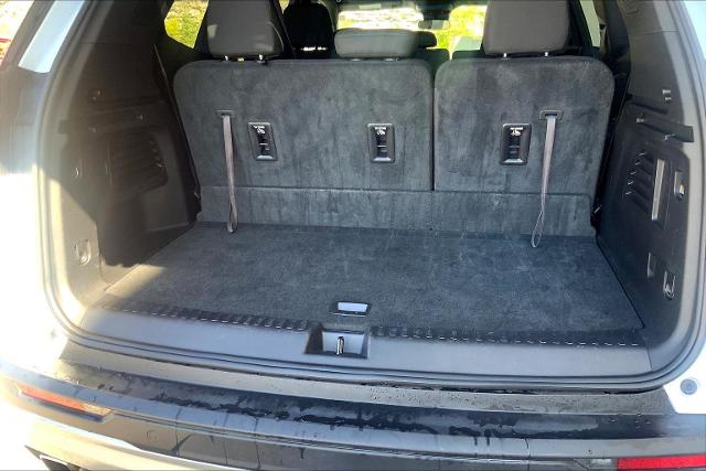 2025 GMC Acadia Vehicle Photo in KANSAS CITY, MO 64114-4545
