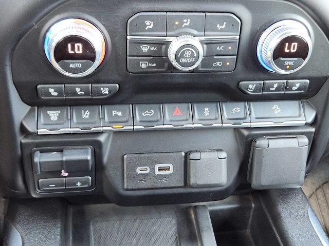 2022 GMC Sierra 2500 HD Vehicle Photo in DENTON, TX 76210-9321