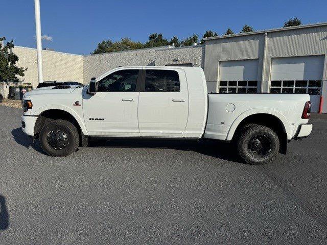 2024 Ram 3500 Vehicle Photo in Mechanicsburg, PA 17050-1707