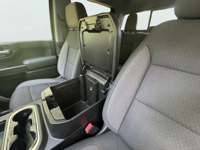 2020 Chevrolet Silverado 1500 Vehicle Photo in LEOMINSTER, MA 01453-2952