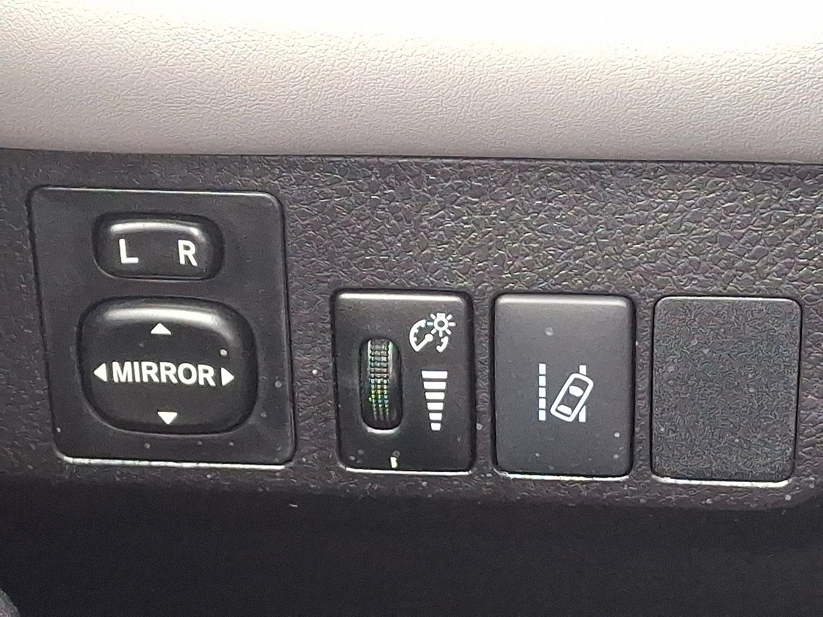 2018 Toyota RAV4 Vehicle Photo in Harrisburg, PA 17111