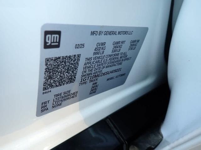 2025 GMC Sierra EV Vehicle Photo in ZELIENOPLE, PA 16063-2910