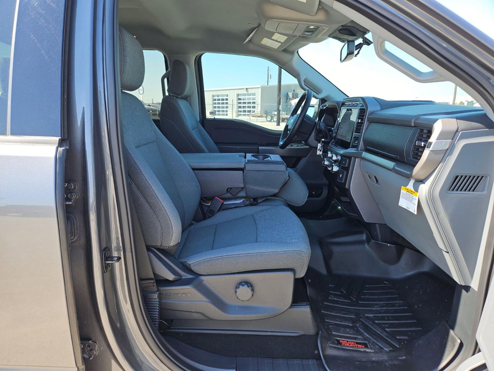 2024 Ford F-150 Vehicle Photo in Seguin, TX 78155