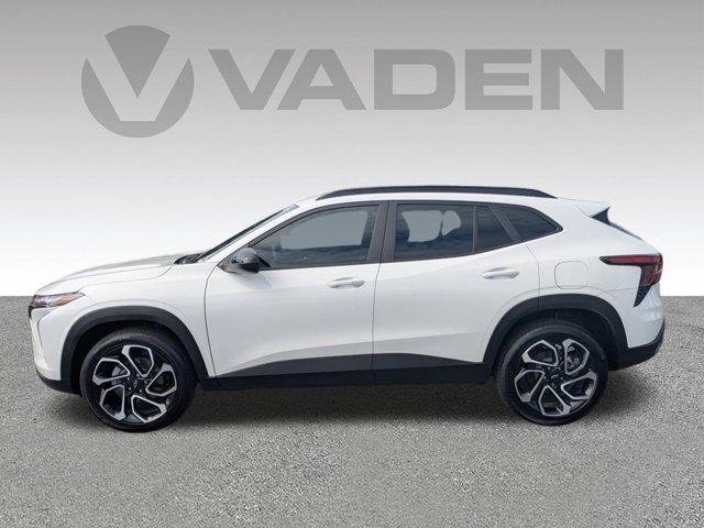 2025 Chevrolet Trax Vehicle Photo in BRUNSWICK, GA 31525-1881