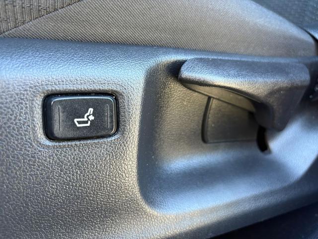 2018 Toyota C-HR Vehicle Photo in Statesboro, GA 30458