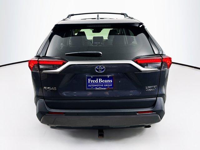 2019 Toyota RAV4 Vehicle Photo in Flemington, NJ 08822