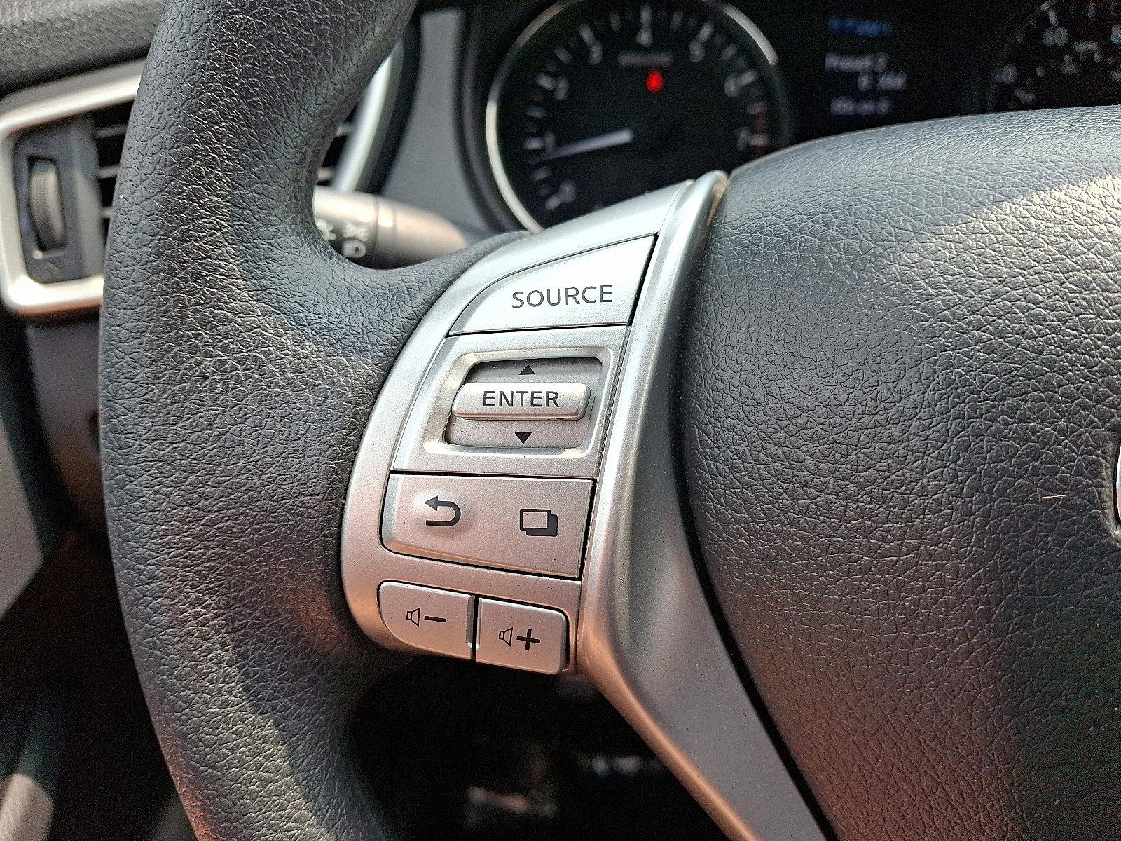 2016 Nissan Rogue Vehicle Photo in Harrisburg, PA 17111