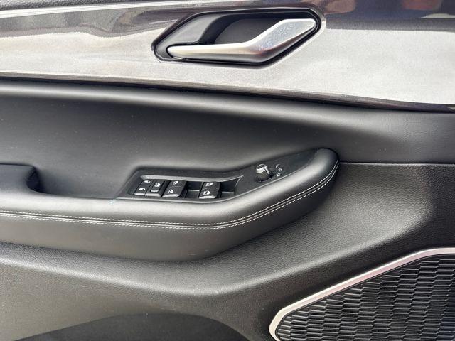 2022 Jeep Grand Cherokee L Vehicle Photo in Jonesboro, AR 72404