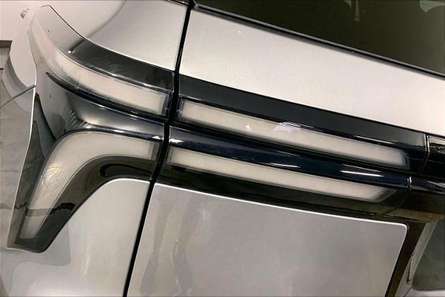 2024 Chevrolet Traverse Vehicle Photo in KANSAS CITY, MO 64114-4502