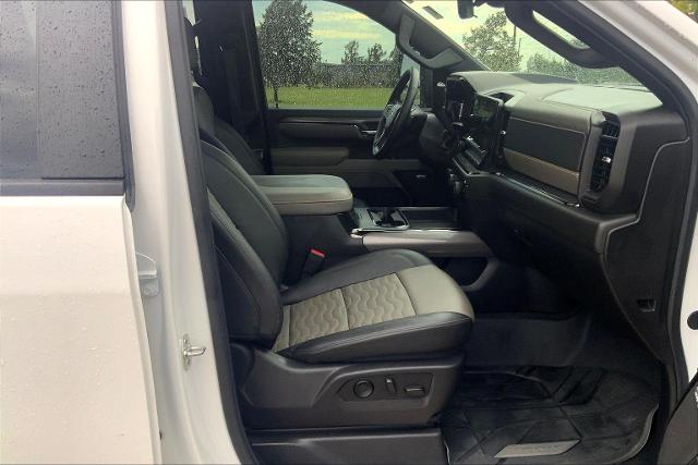 2025 Chevrolet Silverado 2500 HD Vehicle Photo in TOPEKA, KS 66609-0000